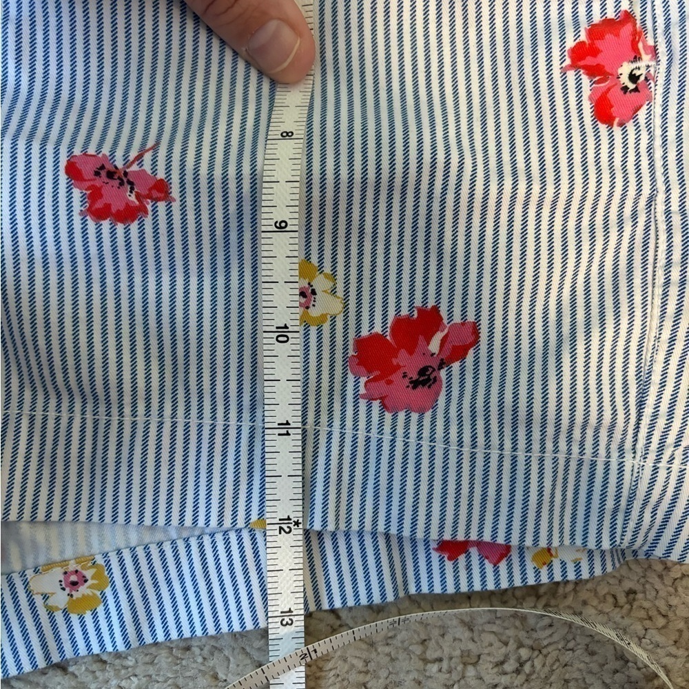 Old Navy Shorts Blue White Stripes Pink Yellow Flowers - Picture 2 of 8